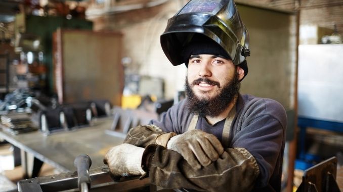 D’électrotechnicien à régisseur technique au Palais de Tokyo, il n’y a qu’un pas !